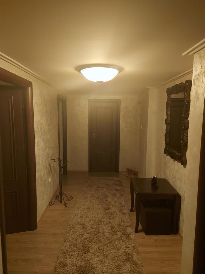 Hotel Casa Luca Moldova Noua Esterno foto